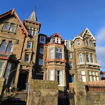 4 Hyndford Street